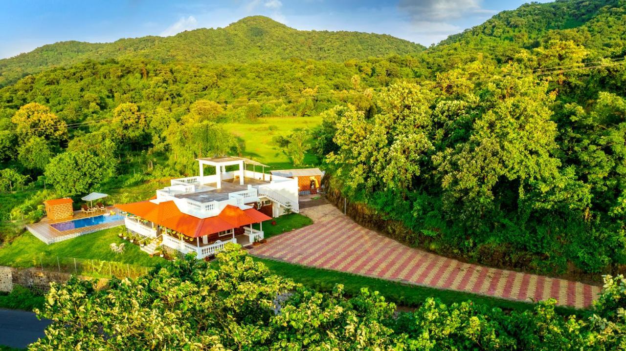 Spicy Mango Ocean Paradise - Luxurious Sea View Villa In Alibaug Christpada Exterior photo