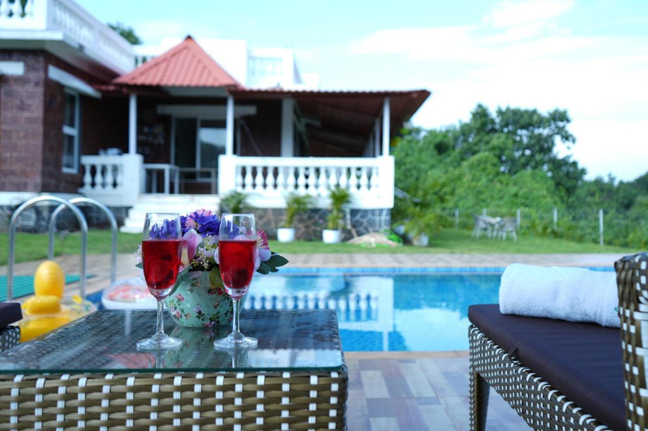 Spicy Mango Ocean Paradise - Luxurious Sea View Villa In Alibaug Christpada Exterior photo