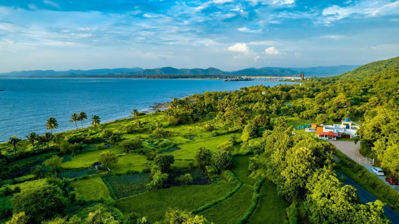 Spicy Mango Ocean Paradise - Luxurious Sea View Villa In Alibaug Christpada Exterior photo
